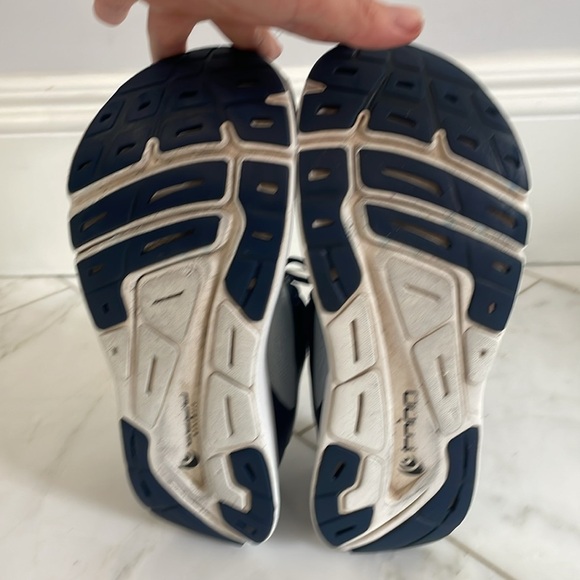 Topo, women’s 8, Fly Lite 4, 3mm drop wide toe box outdoor knit trail runner GUC - Picture 11 of 12